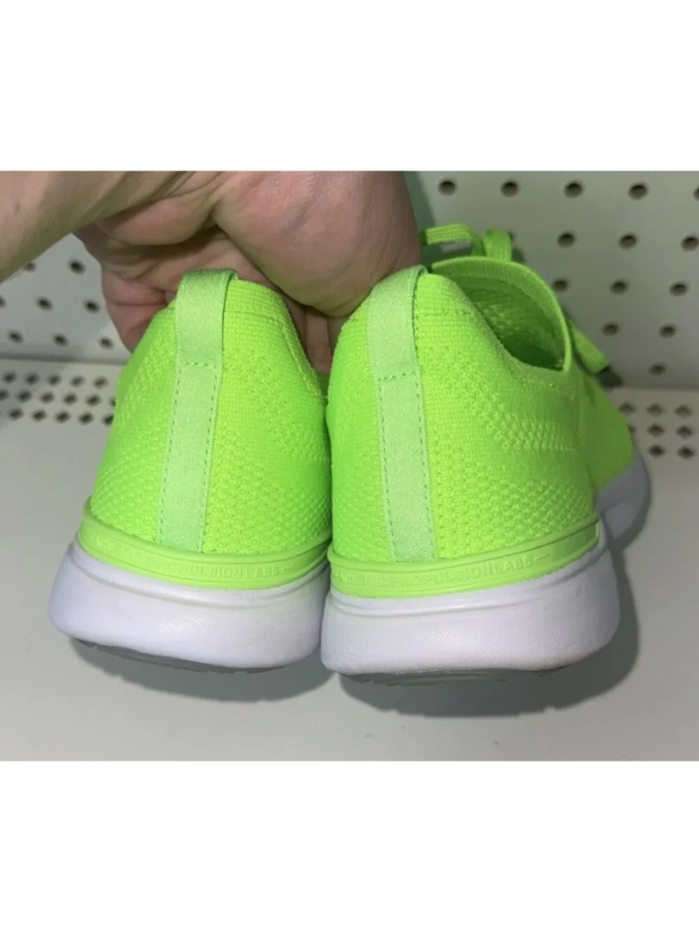 APL Techloom Breeze Womens Athletic Running Shoes Size 9 Neon Green White